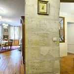 Le Clos De Saint Seurin