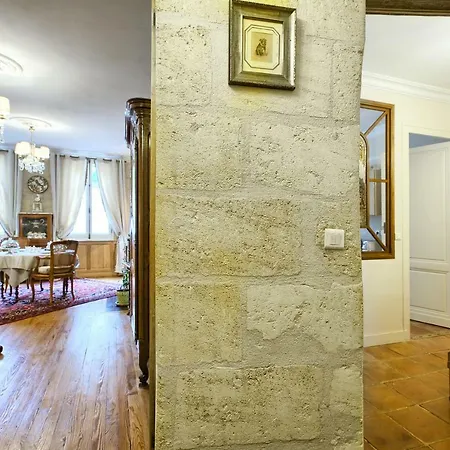 Le Clos De Saint Seurin