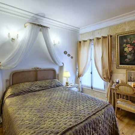 לינה וארוחת בוקר Le Clos De Saint Seurin