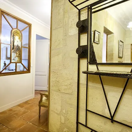 Le Clos De Saint Seurin Отель типа 