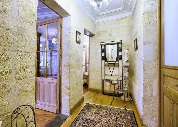 Le Clos De Saint Seurin